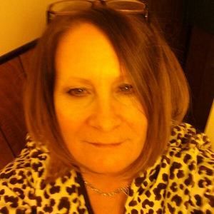 Meet your Posher, Janet